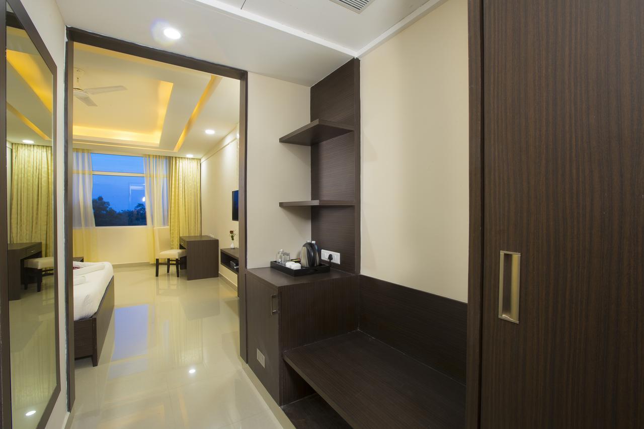 Landmark Pallavaa Beach Resorts Mahabalipuram Exterior foto